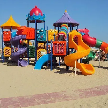 Oria فندق ريميني